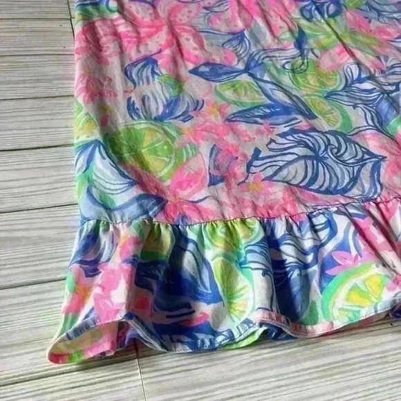 Lilly Pulitzer floral flutter sleeve dress with keyhole neckline - Picture 4 of 5